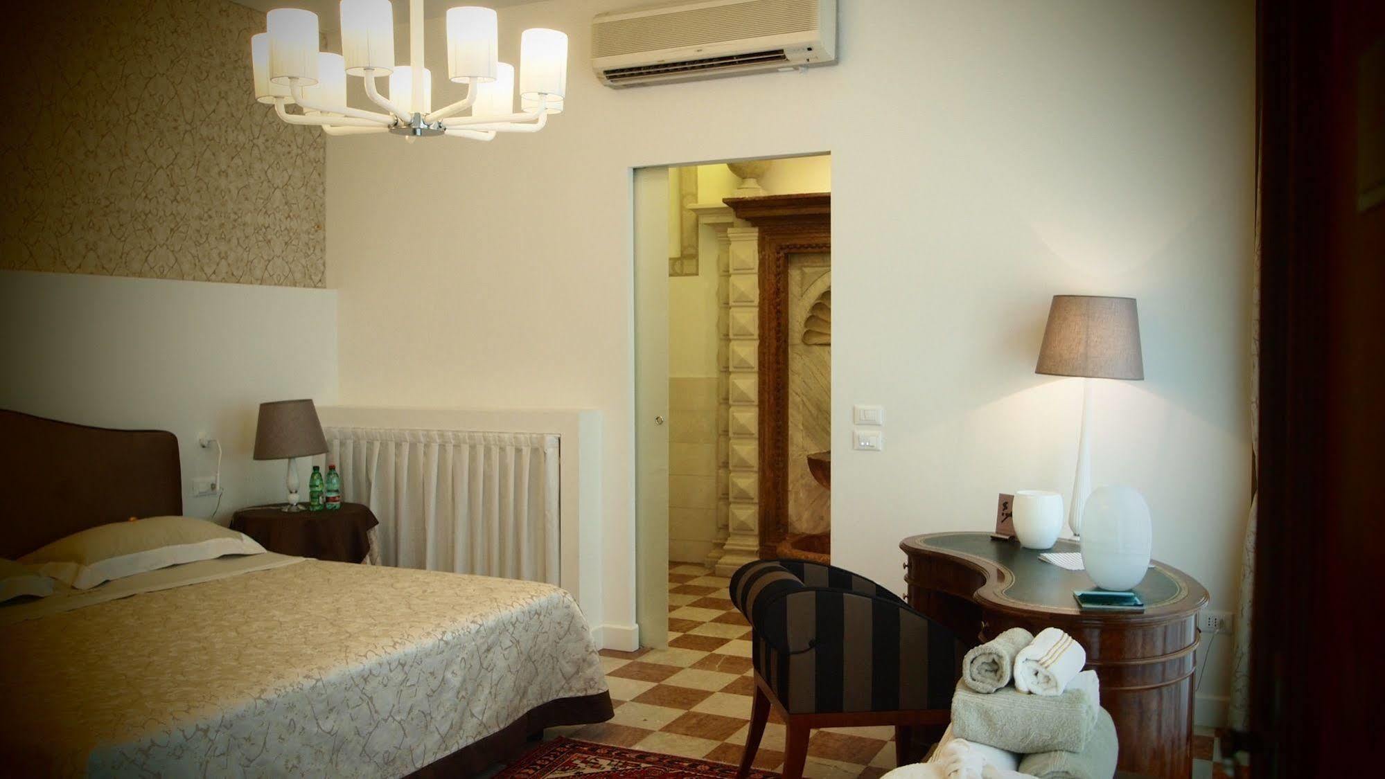 Domus Dotti V Guest House Treviso Exterior photo